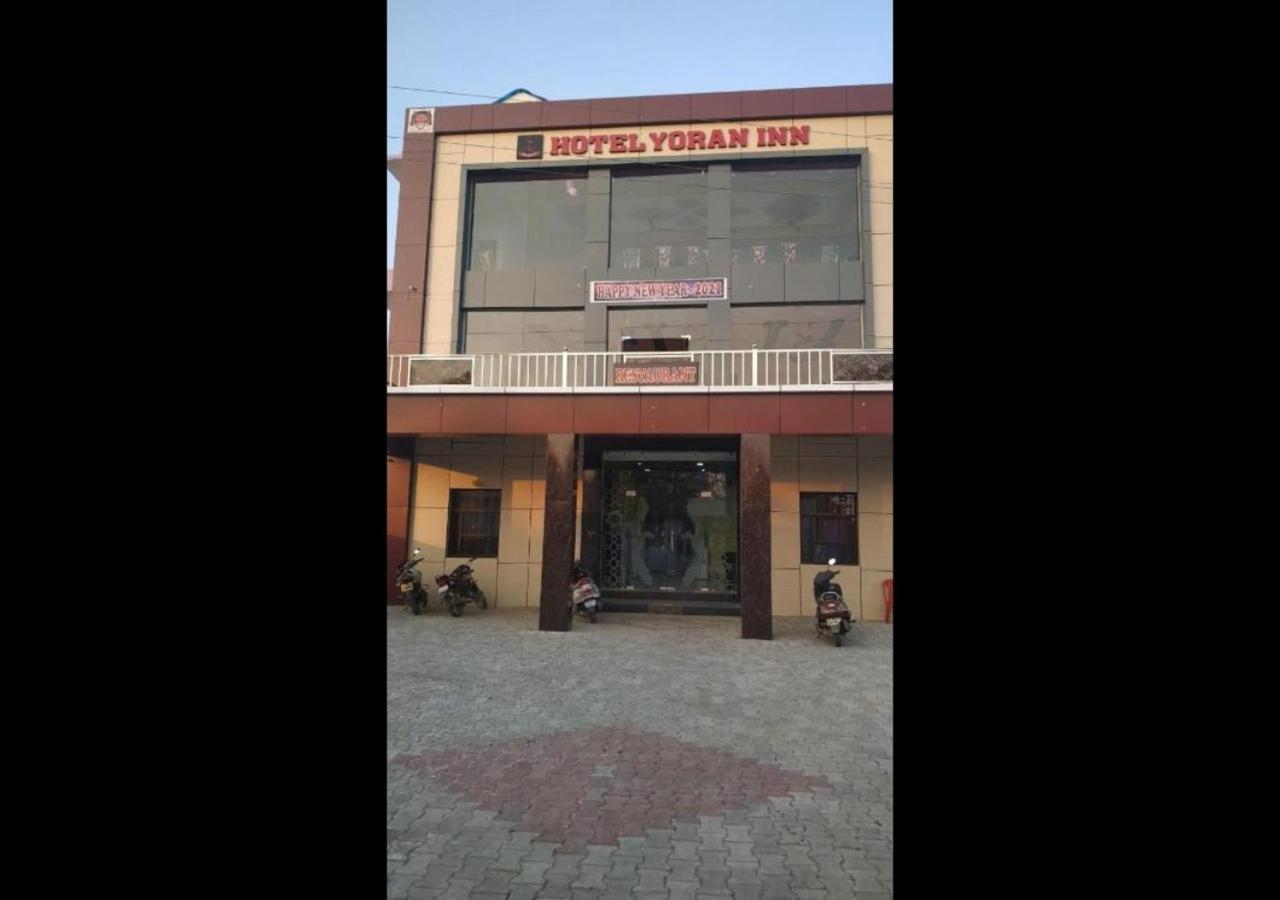 Hotel Yoran Inn & Restaurant By Wb Inn Sadabad Exterior photo